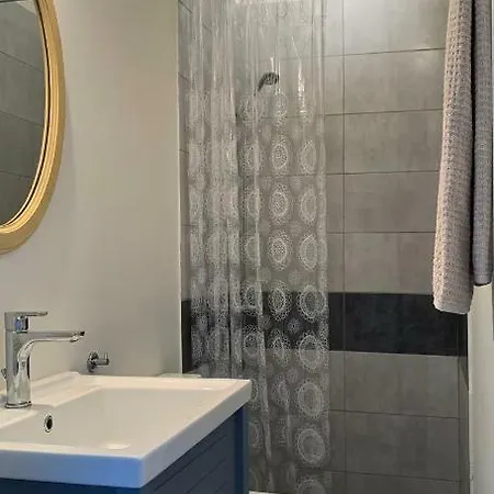 Averto Avali Case de vacanță
